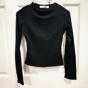 Altard State Long Sleeve Black Top ( Size S)- NEW